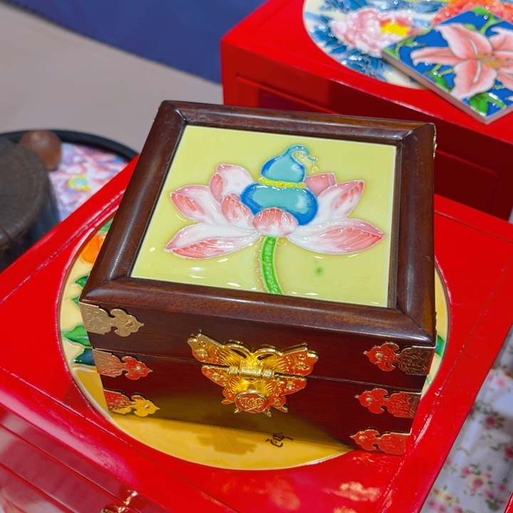 加大款瓷板画艺术作品