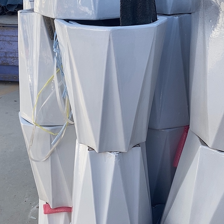 白八方大号口31高36