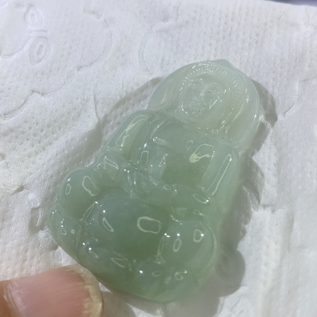 翡翠颈饰未镶嵌翡翠吊坠