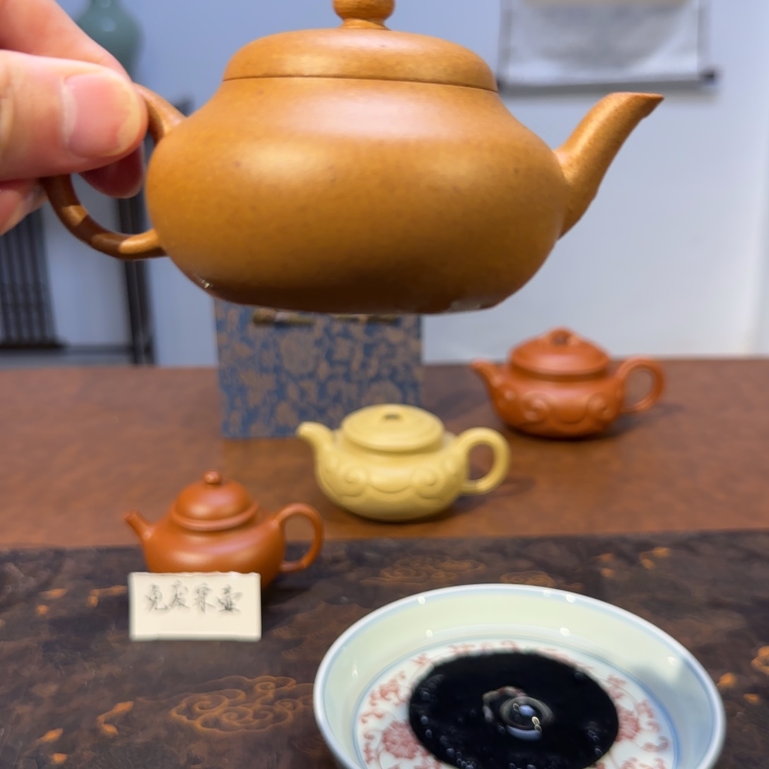 洣***兰茶壶紫砂君乐 130cc 冷金黄 