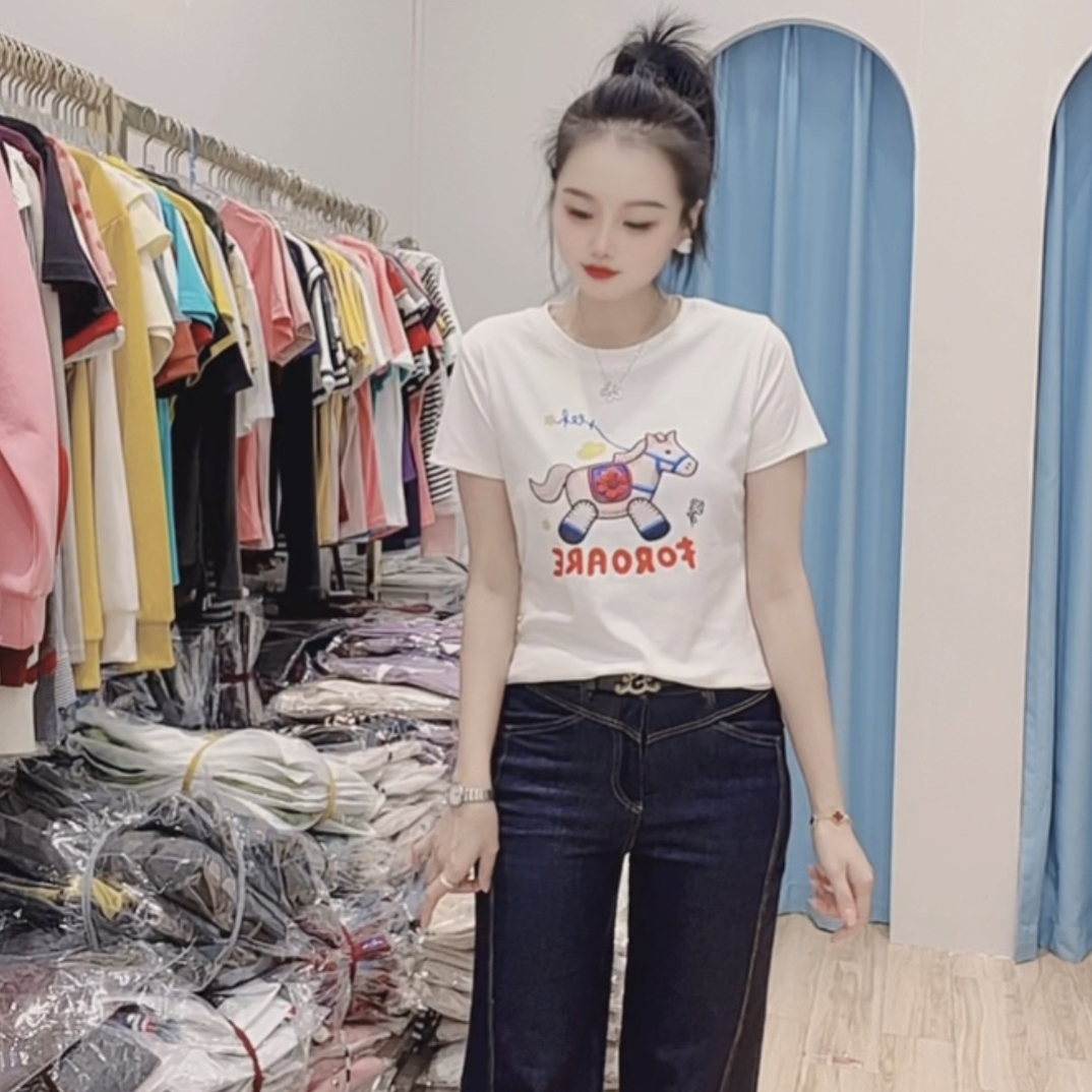 【小玉】春款新款时尚休闲圆领百搭显瘦T恤