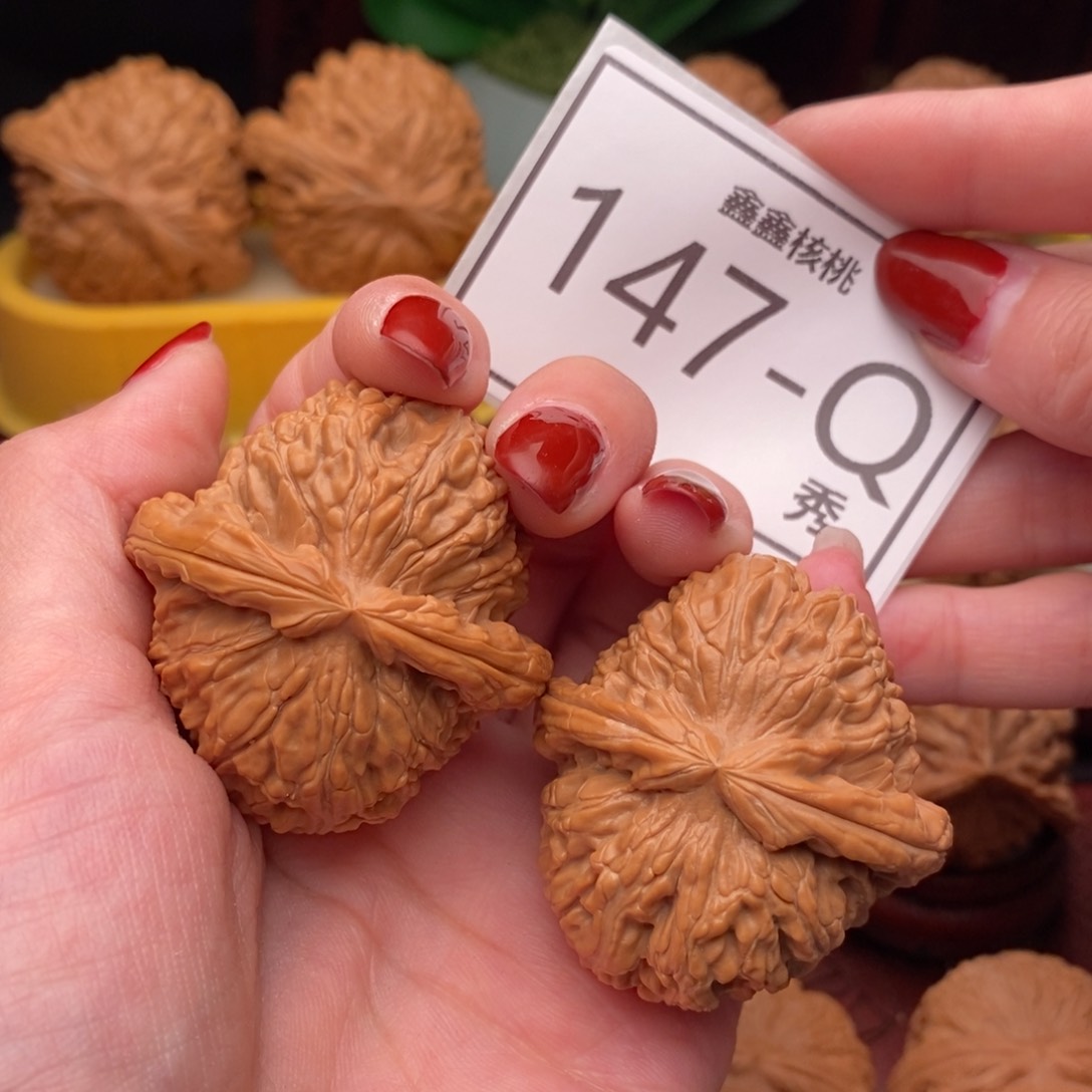 文玩核桃把件白狮41