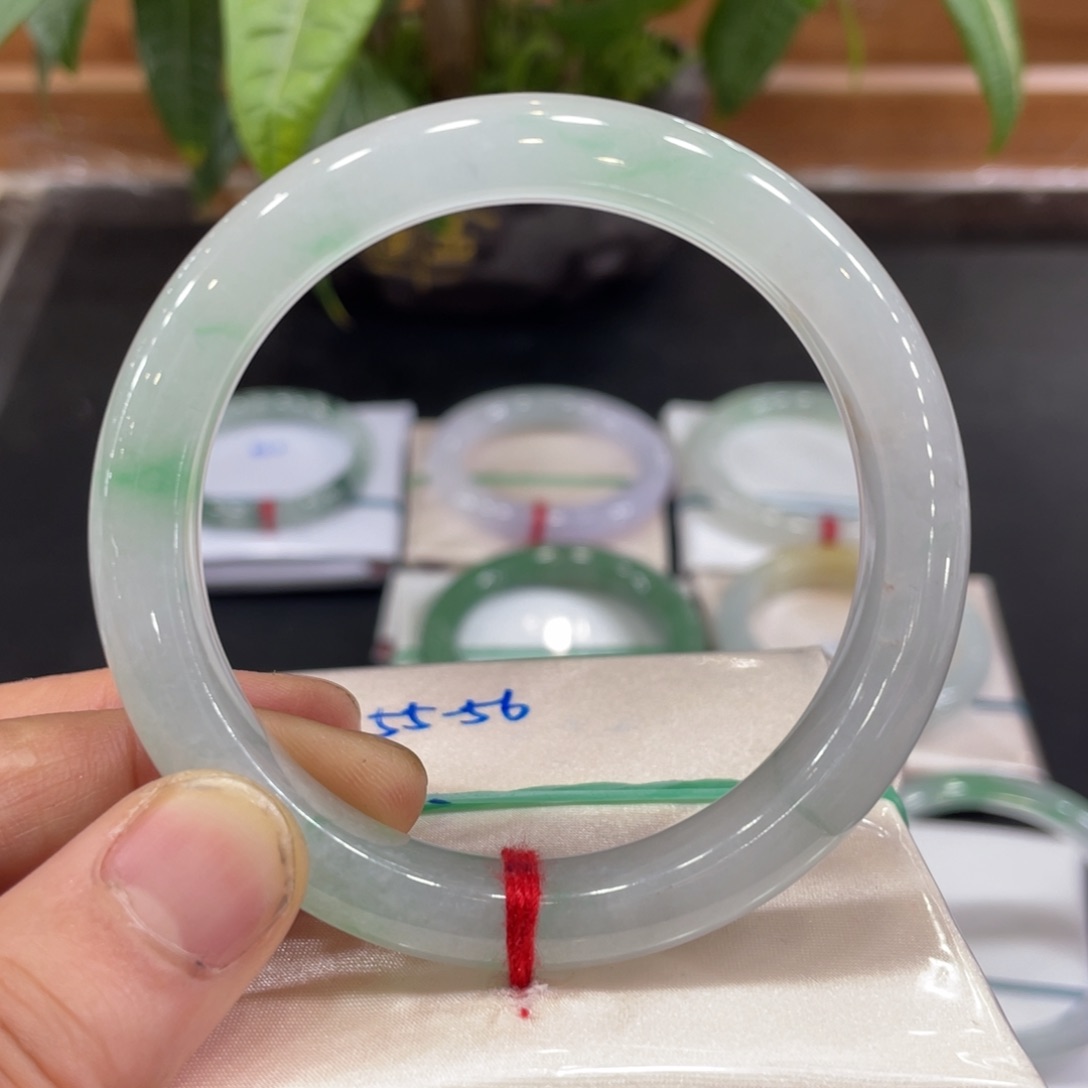 翡翠手镯未镶嵌55.5正圈03