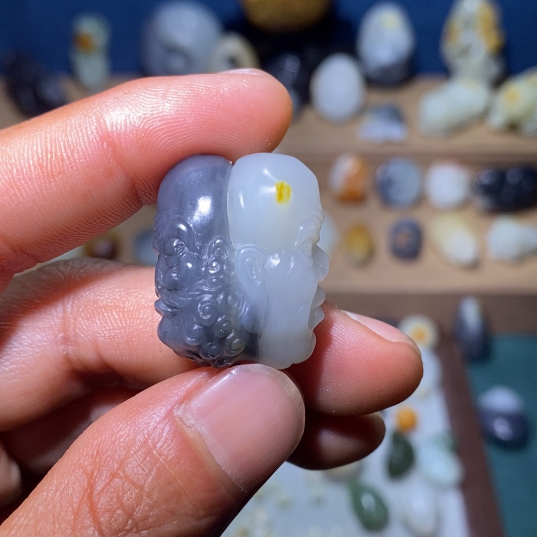 和田玉吊坠(不含链)未镶嵌東*