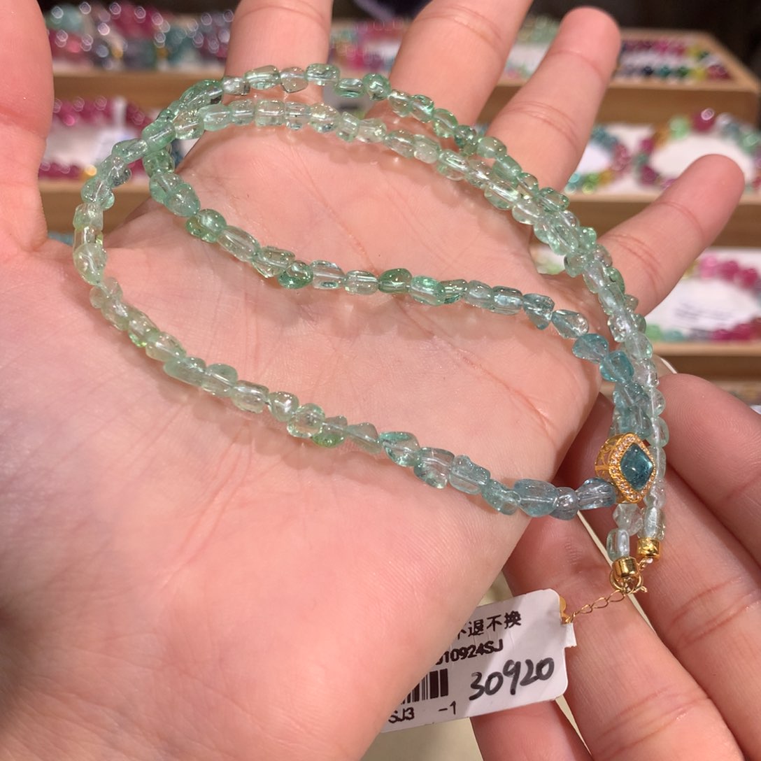 碧玺多样性发货一件未镶嵌