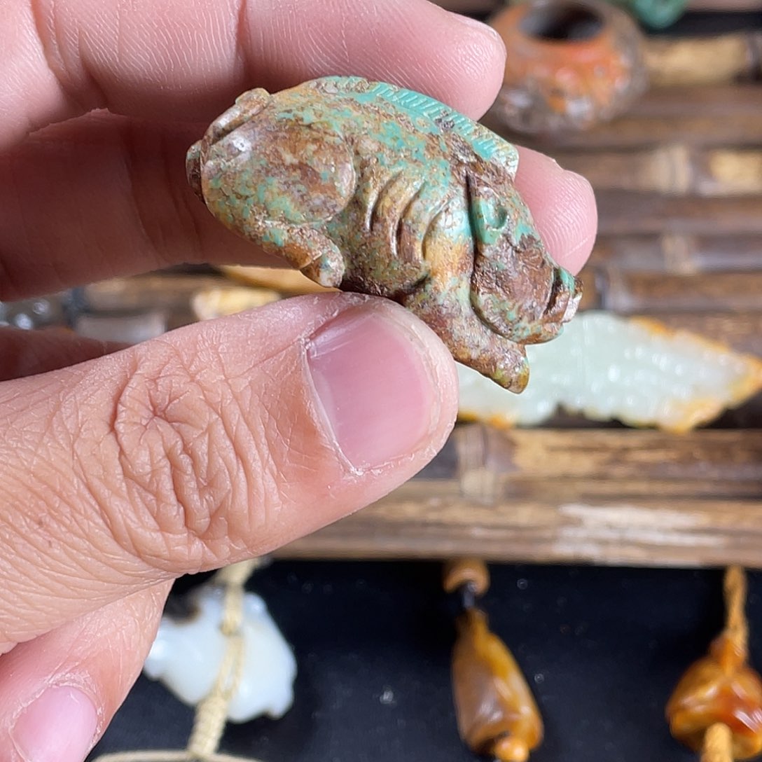 和田玉颈饰未镶嵌?****户