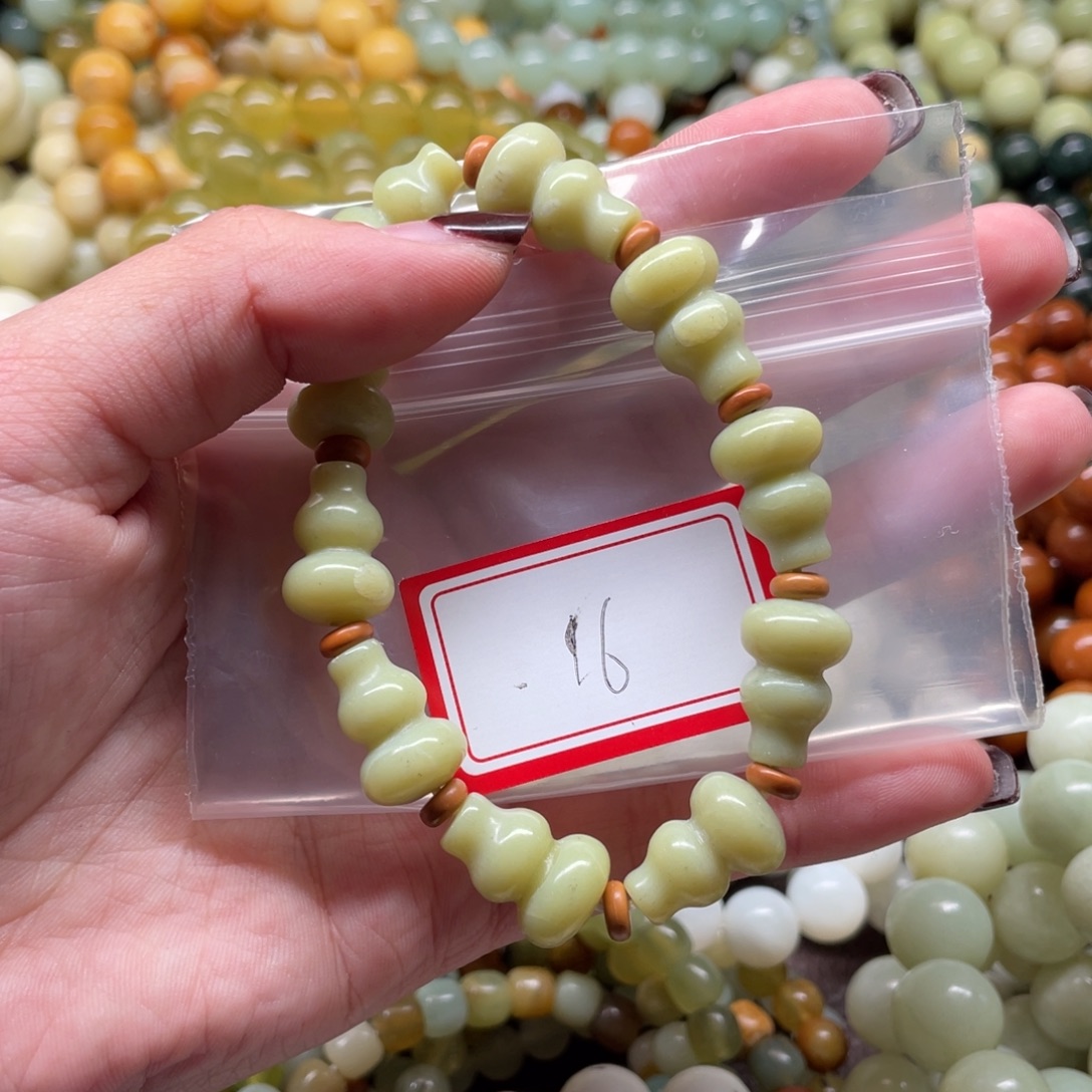 蛇纹石玉未镶嵌手串