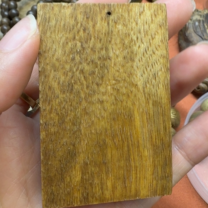 大叶紫檀（黑酸枝木类）