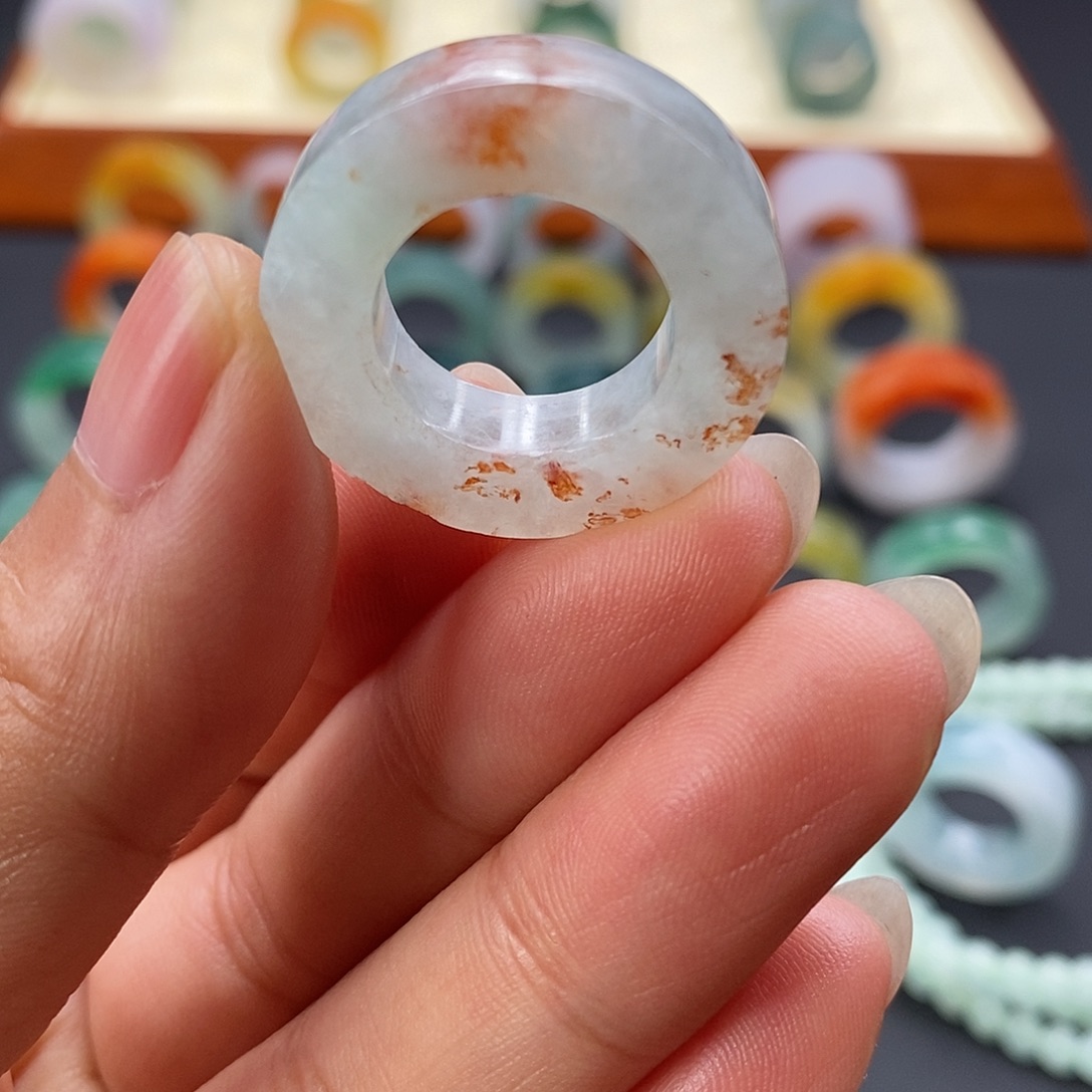 未镶嵌定制翡翠翡翠