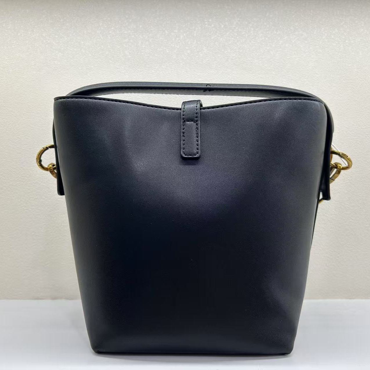 2025新款真皮女包1水桶黑色9987