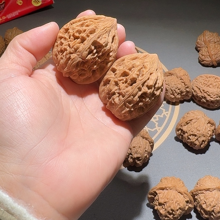 把件文玩核桃老款鸡心