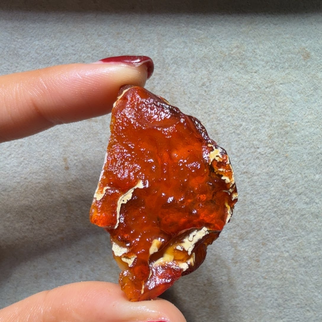 下***鱼定制琥珀未镶嵌专拍