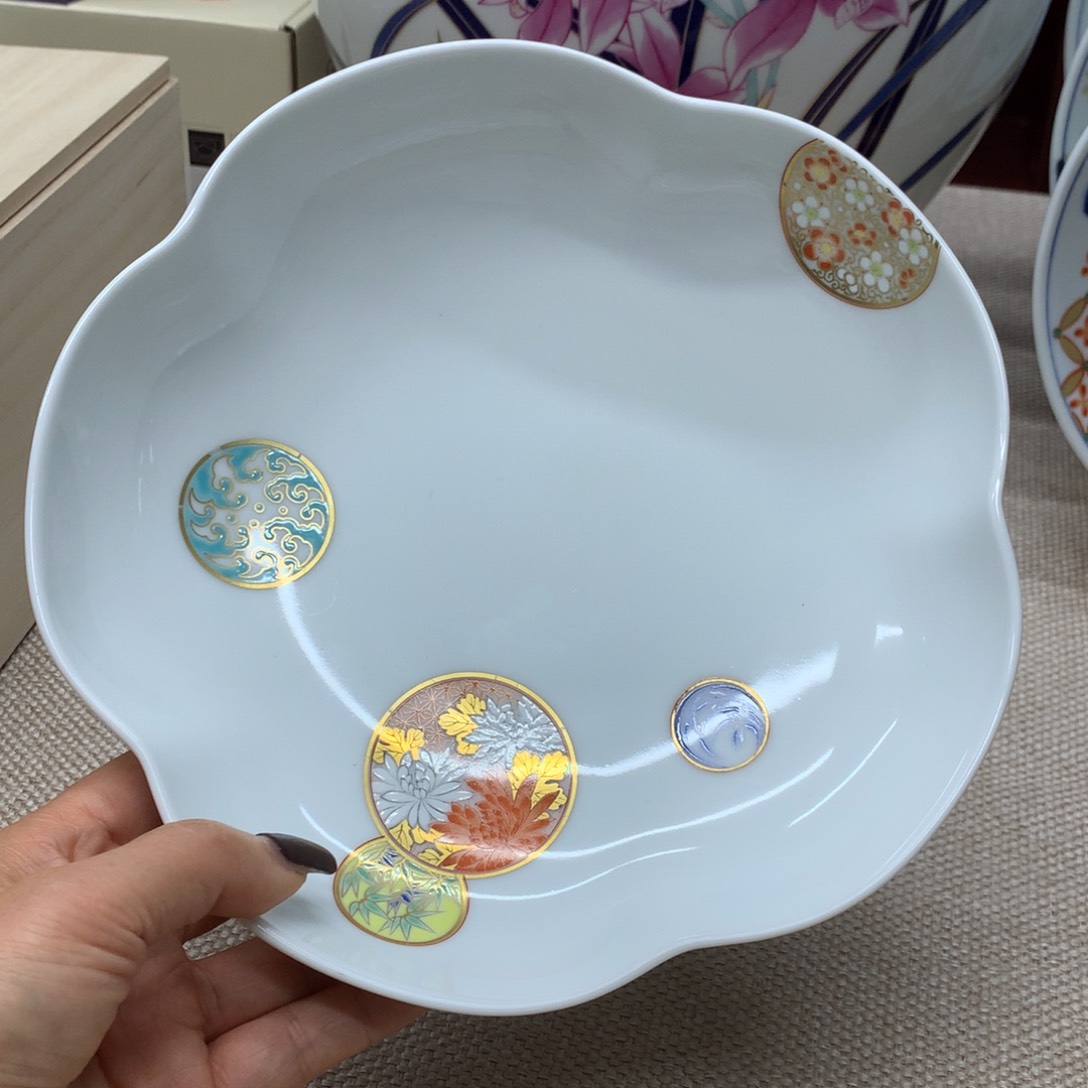 摆件vvbhhjjjjjjjjkj