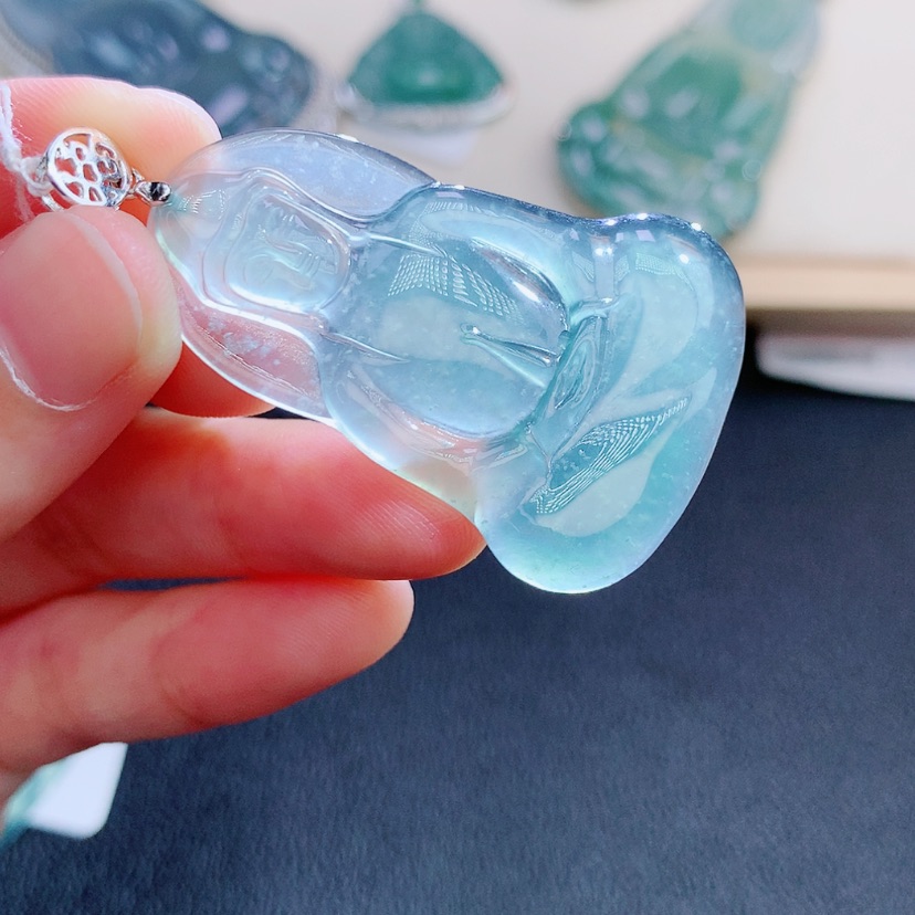 【闪购商品】翡翠颈饰未镶嵌翡翠