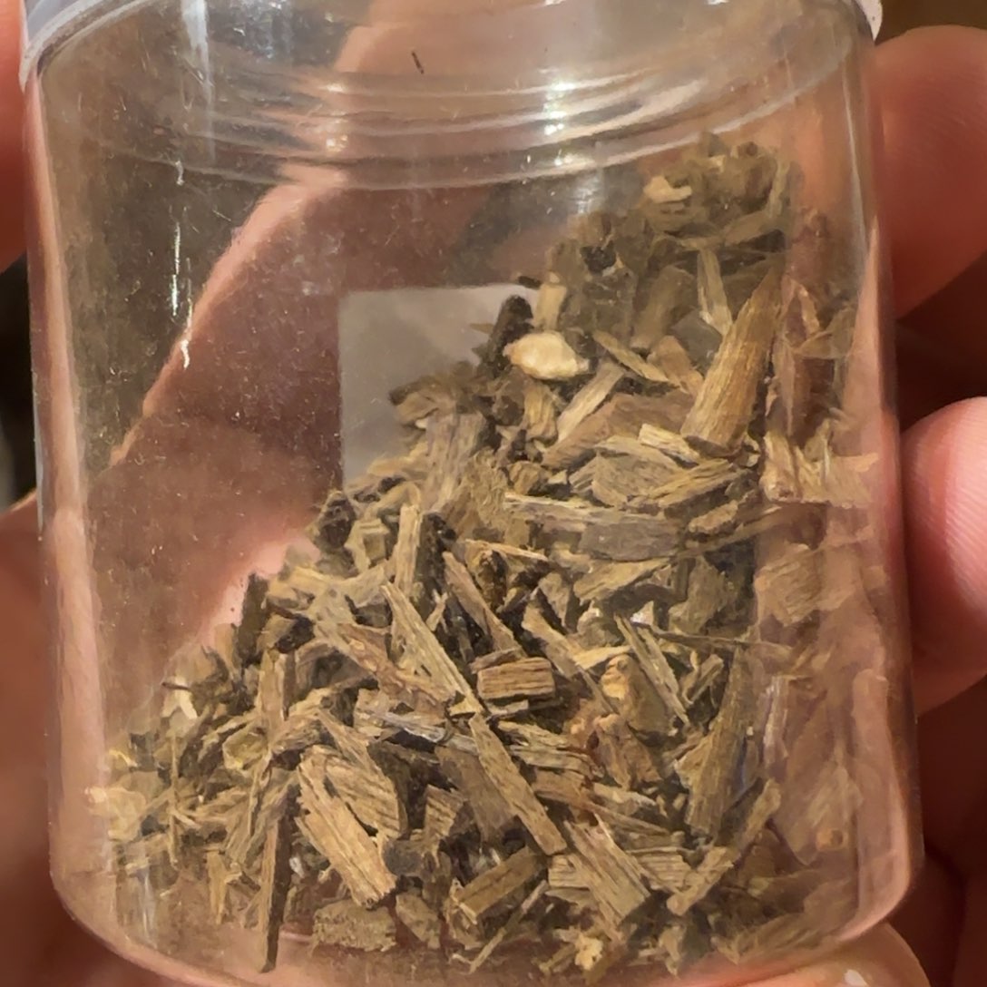 【闪购商品】沉香碎屑沉香金三角黑奇9分沉10克