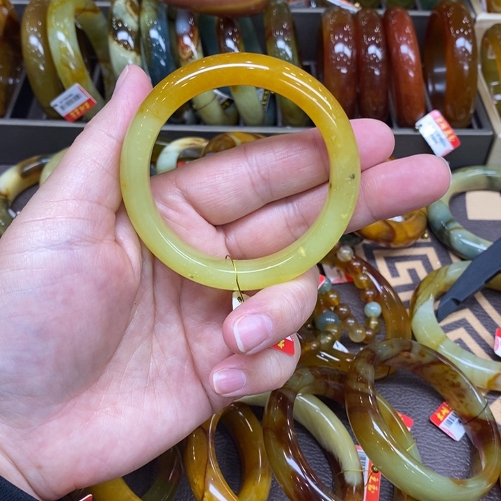 未镶嵌蛇纹石玉手镯