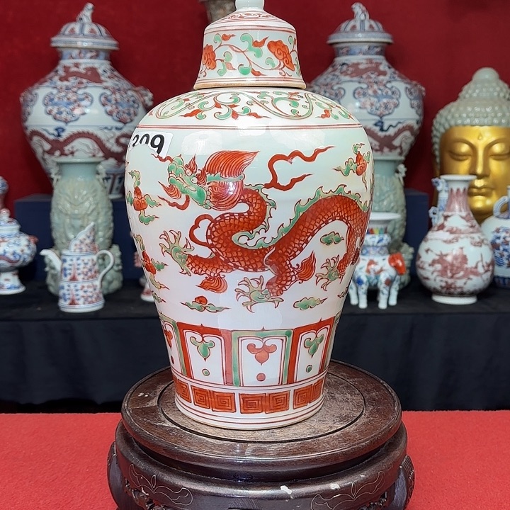瓷片