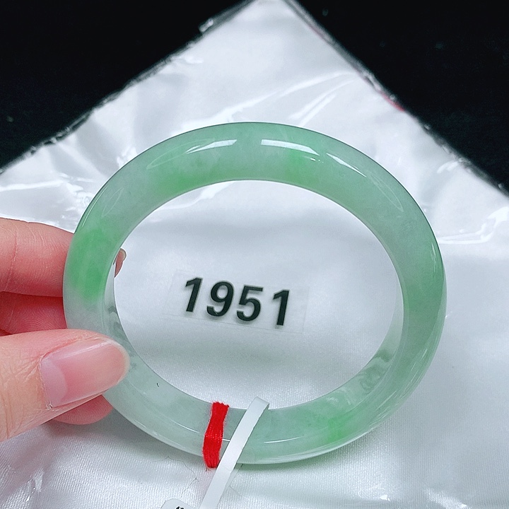 翡翠未镶嵌手镯翡翠手镯未镶嵌