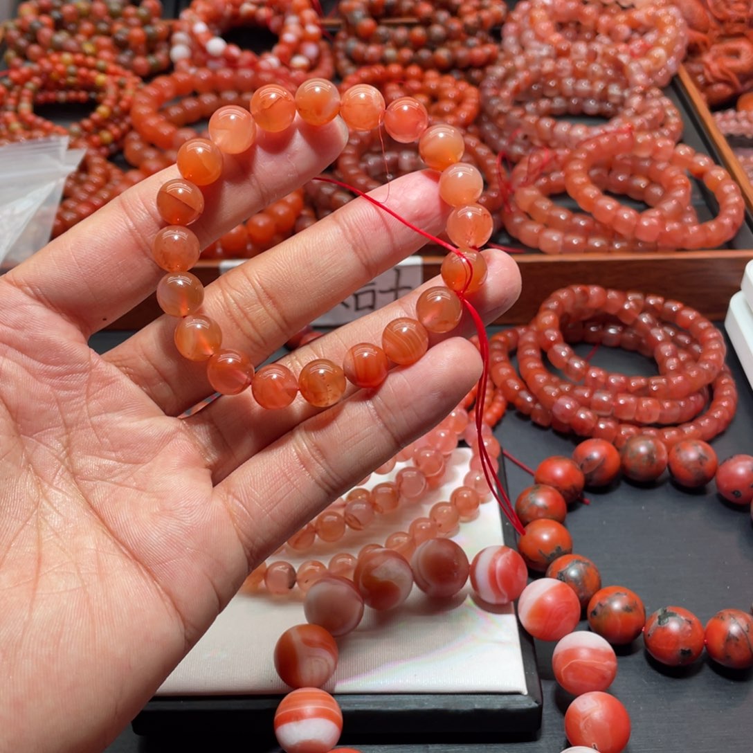 南红玛瑙手链未镶嵌