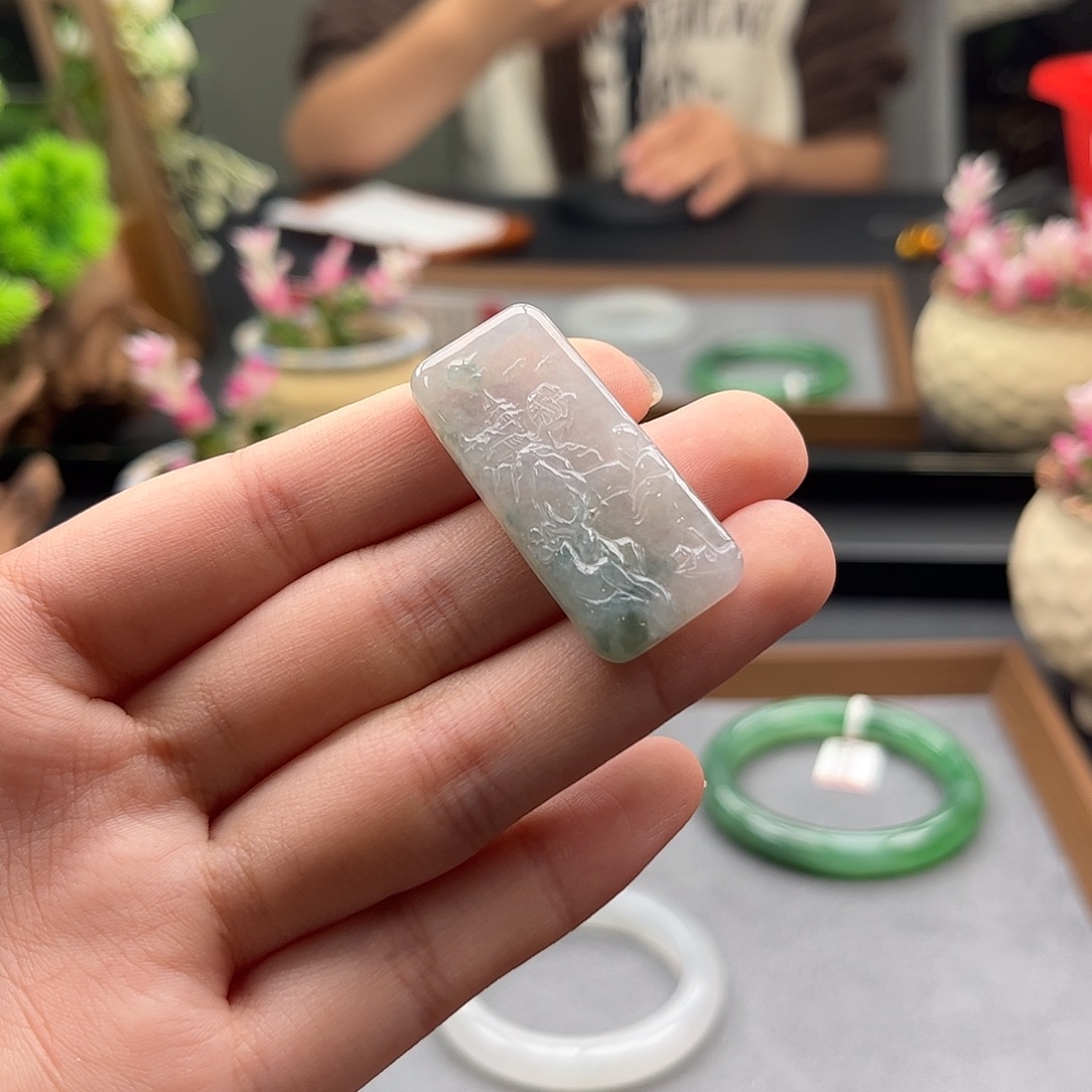 翡翠未镶嵌手镯挂件