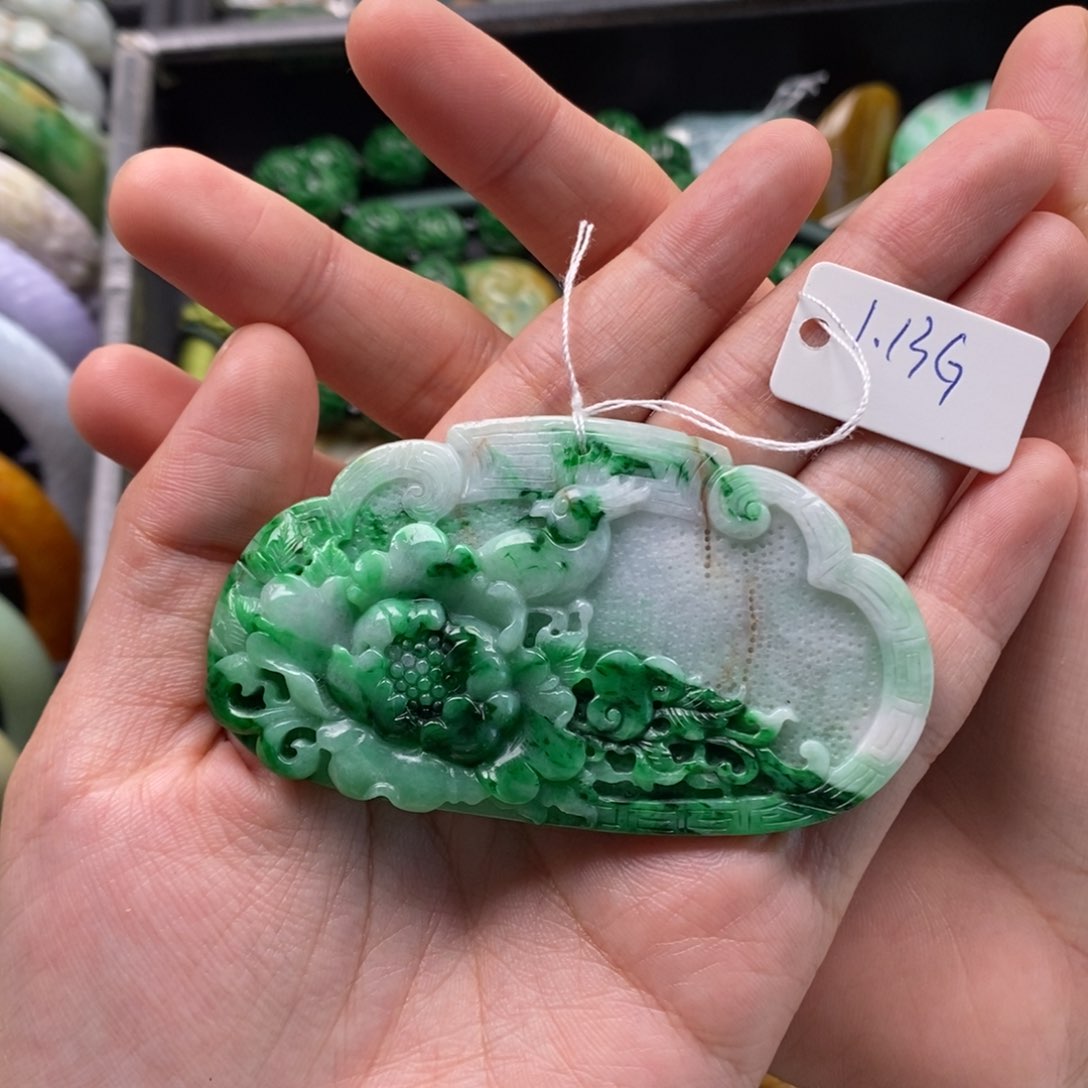 翡翠项链未镶嵌喜上眉梢挂件