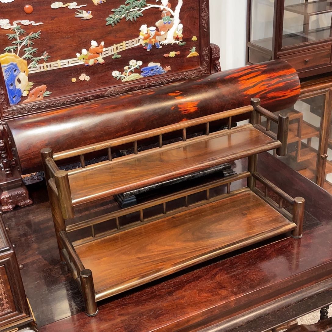 红酸枝木类成套家具