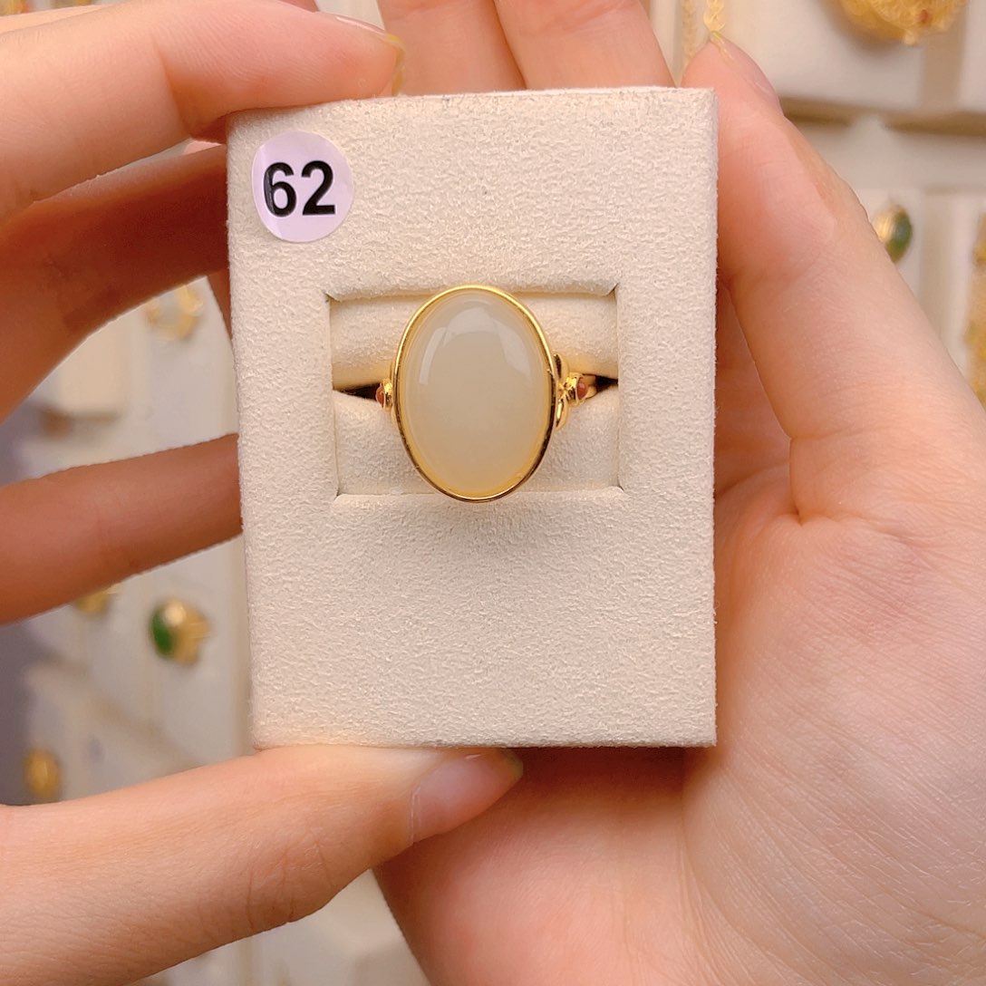 和田玉戒指银S925镀金镶嵌