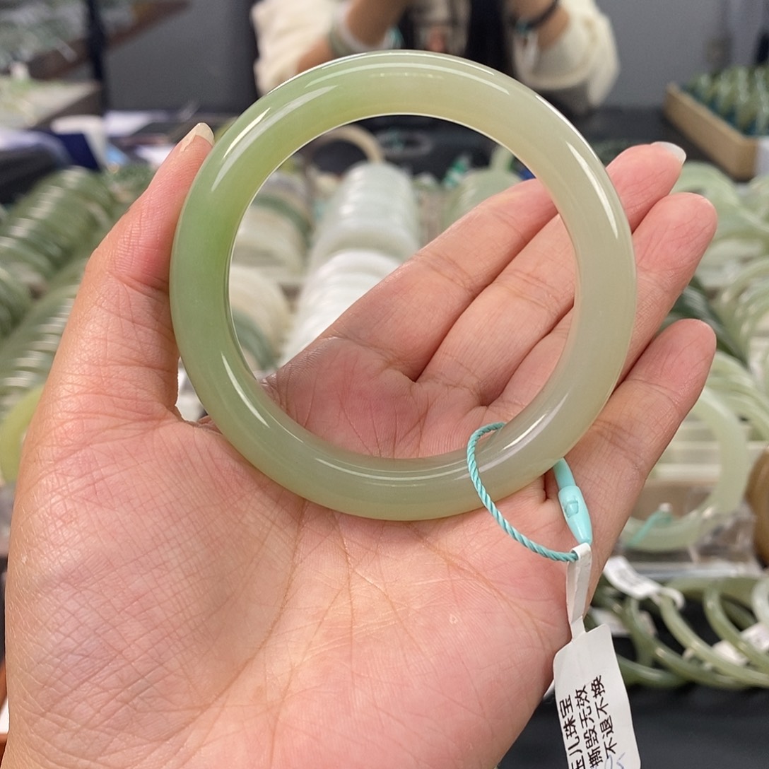 和田玉和田玉手镯54.55未镶嵌喜*