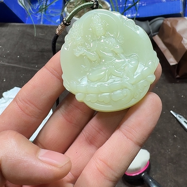 未镶嵌和田玉车挂