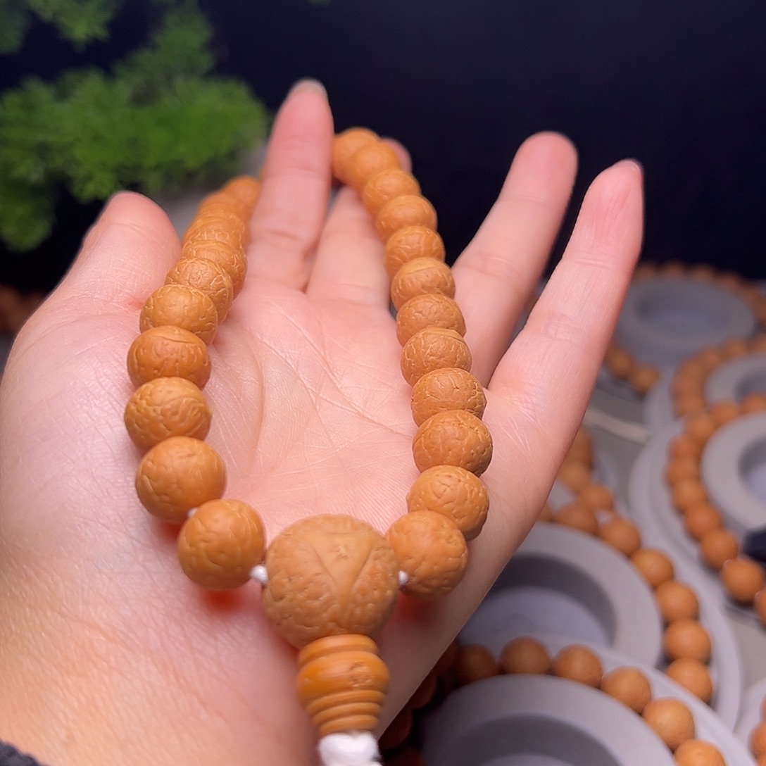 鲸***鱼吊坠凤眼菩提菩提