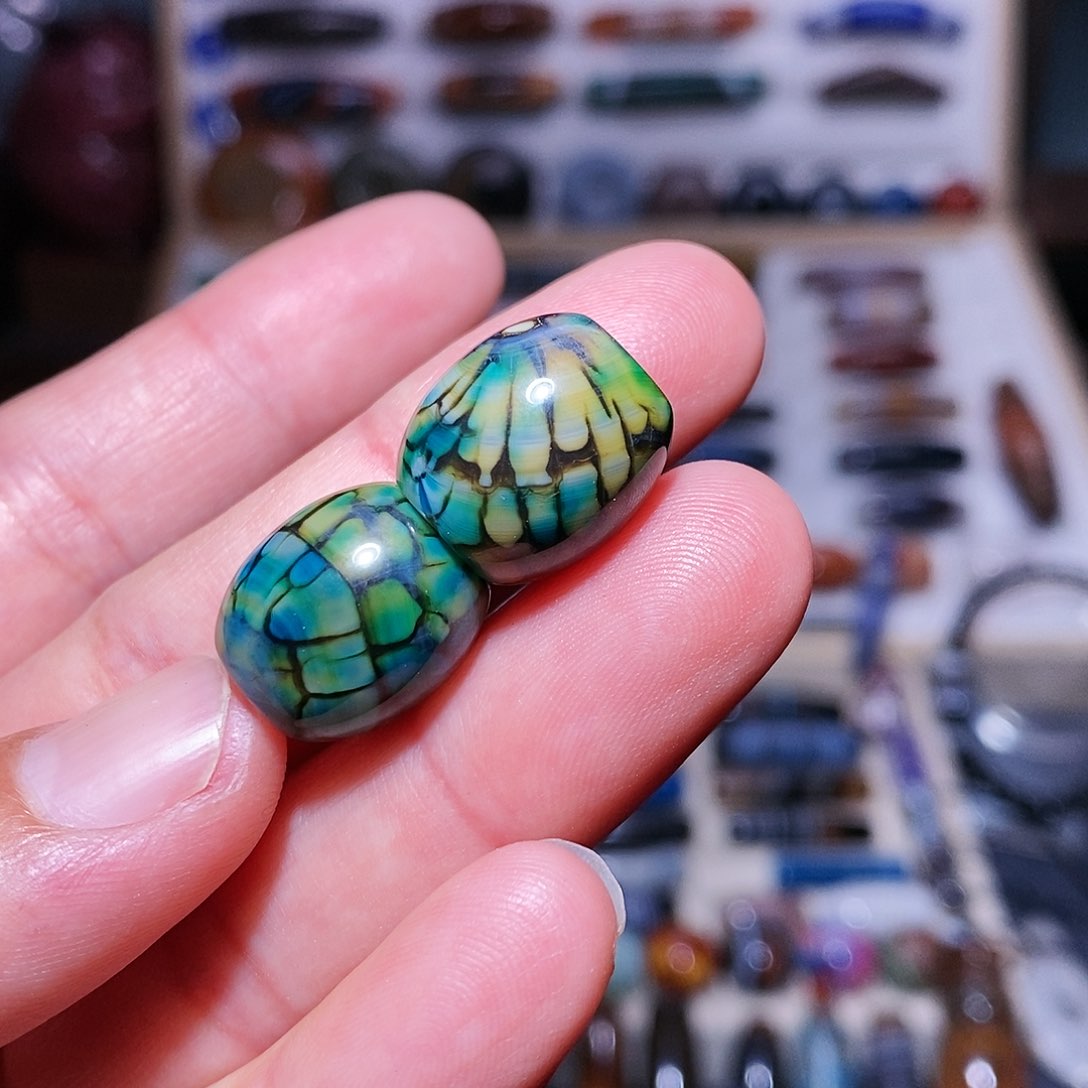 玛瑙吊坠未镶嵌….