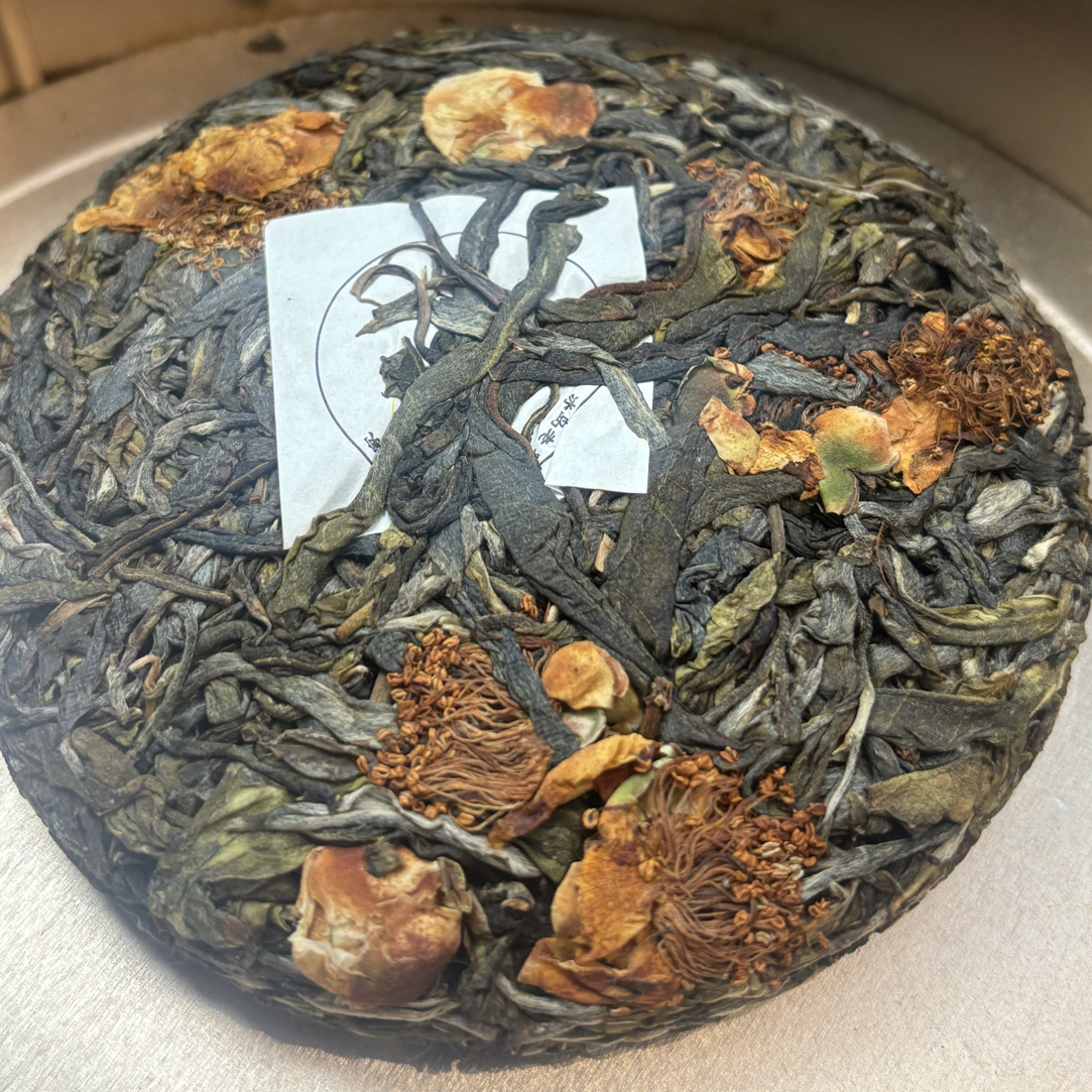 冰岛老寨26号  2025年春茶王花茶饼100克（不支持试喝）