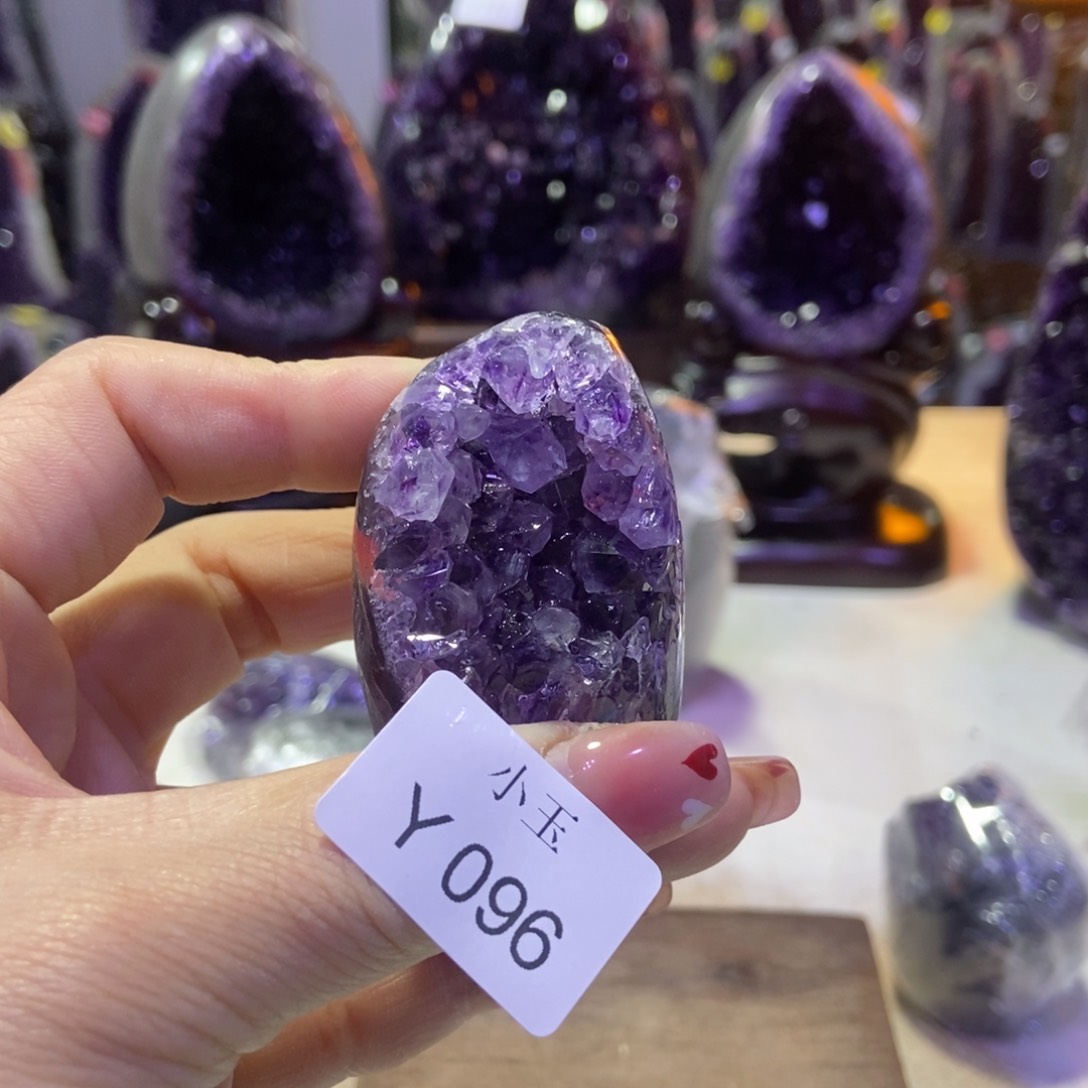 水晶摆件未镶嵌摆件