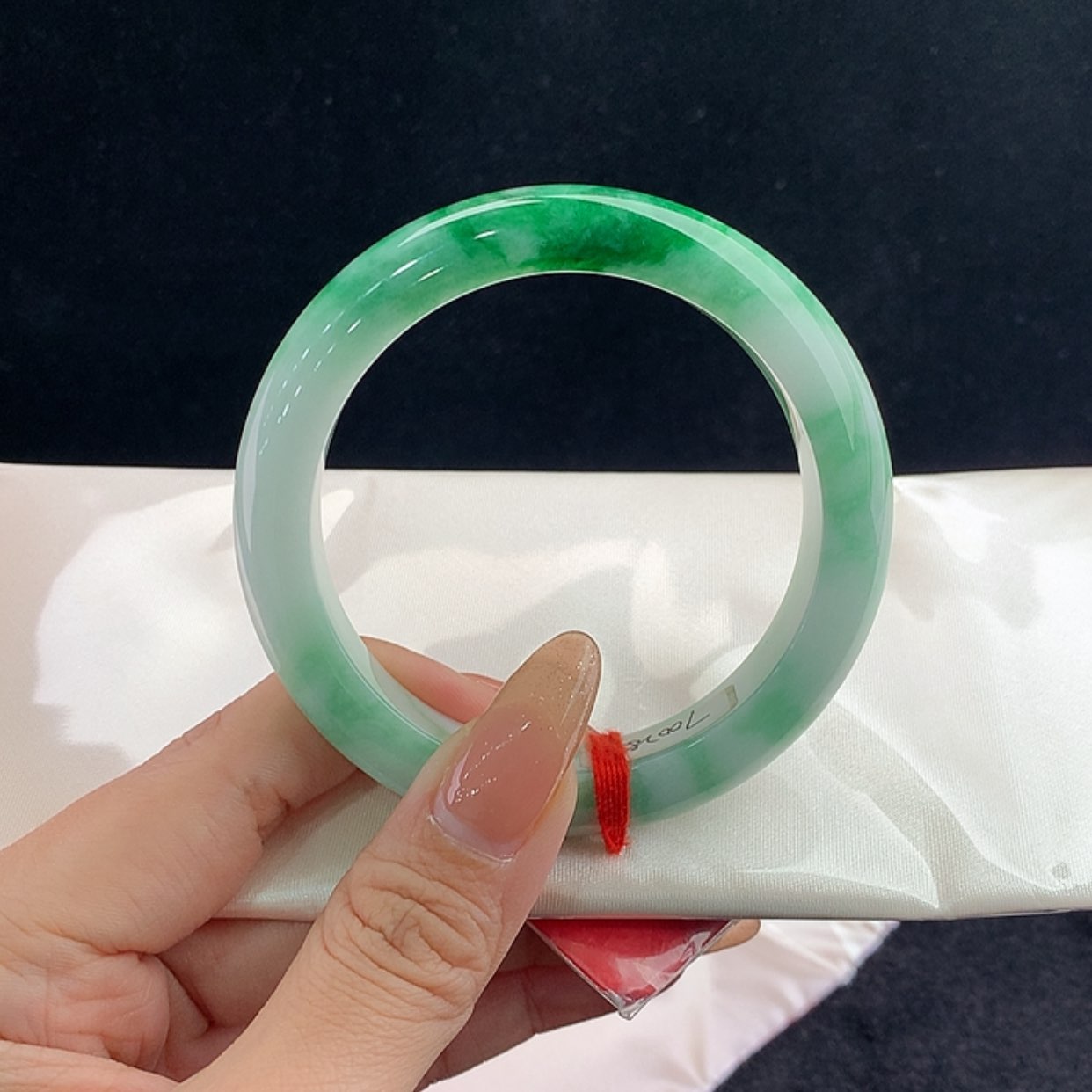 【闪购商品】未镶嵌手镯翡翠正58.7