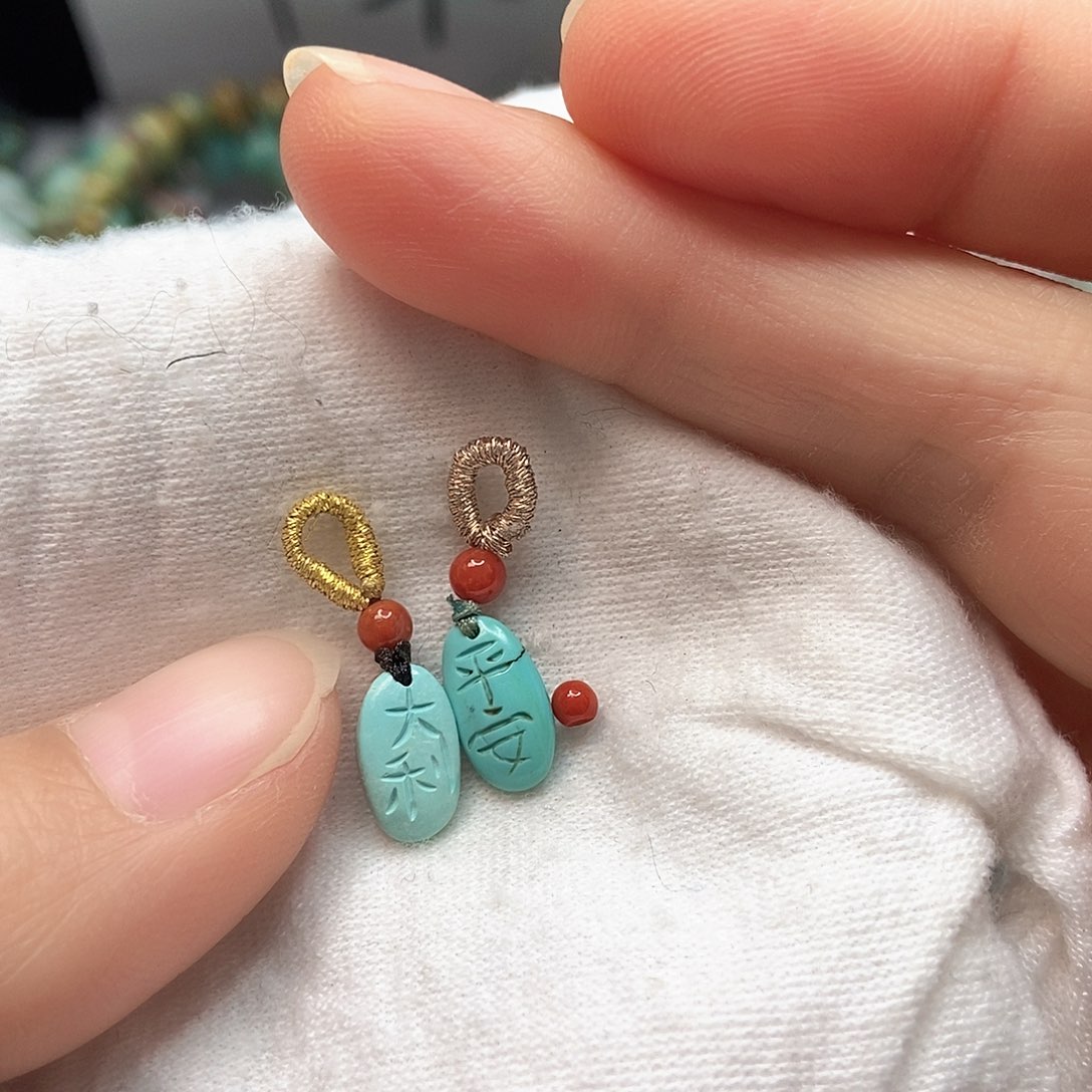 南红玛瑙未镶嵌珠宝奇石