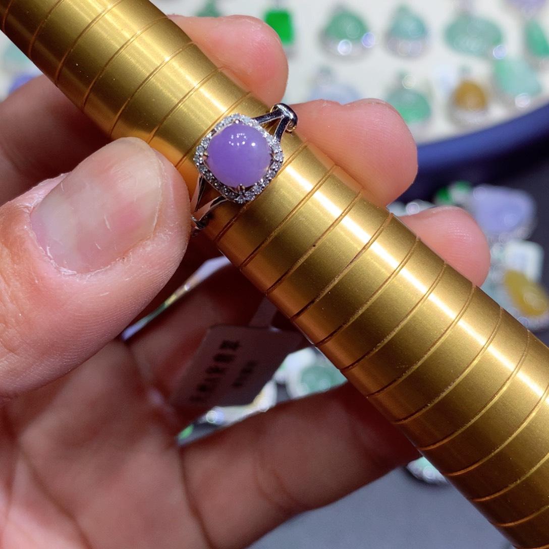 翡翠吊坠(赠链)18K金镶嵌