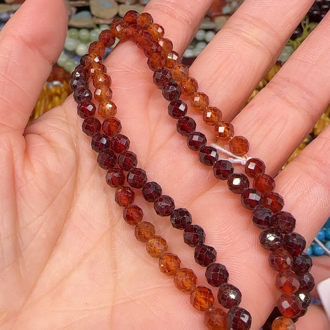 玛瑙/玉髓合金珠宝半成品橙石榴石渐变4mm一条