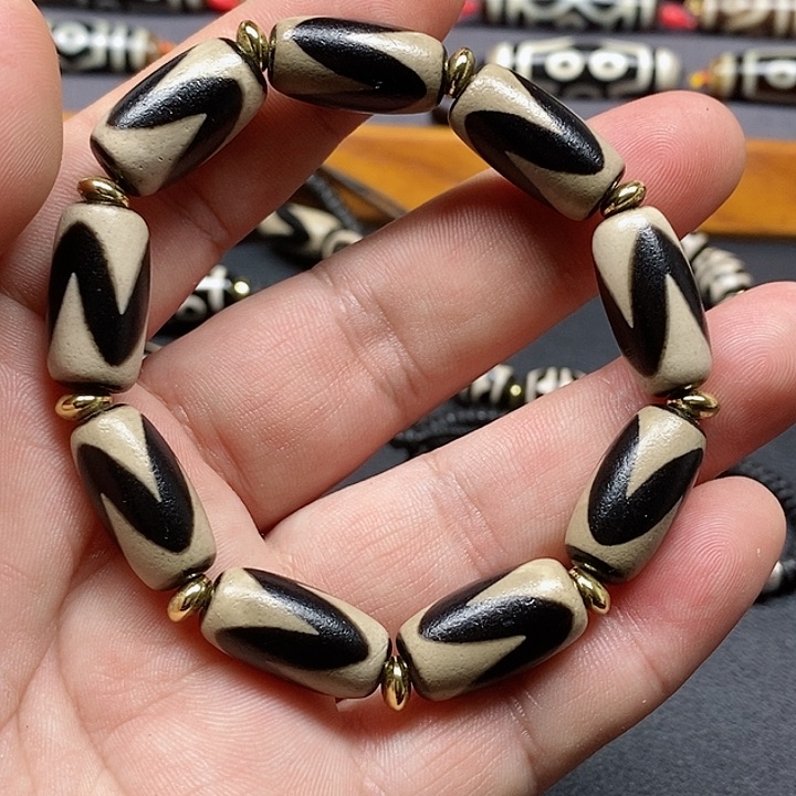 玛瑙/玉髓颈饰未镶嵌传****1