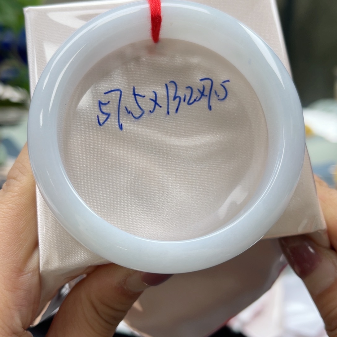 未镶嵌手镯翡翠翡翠
