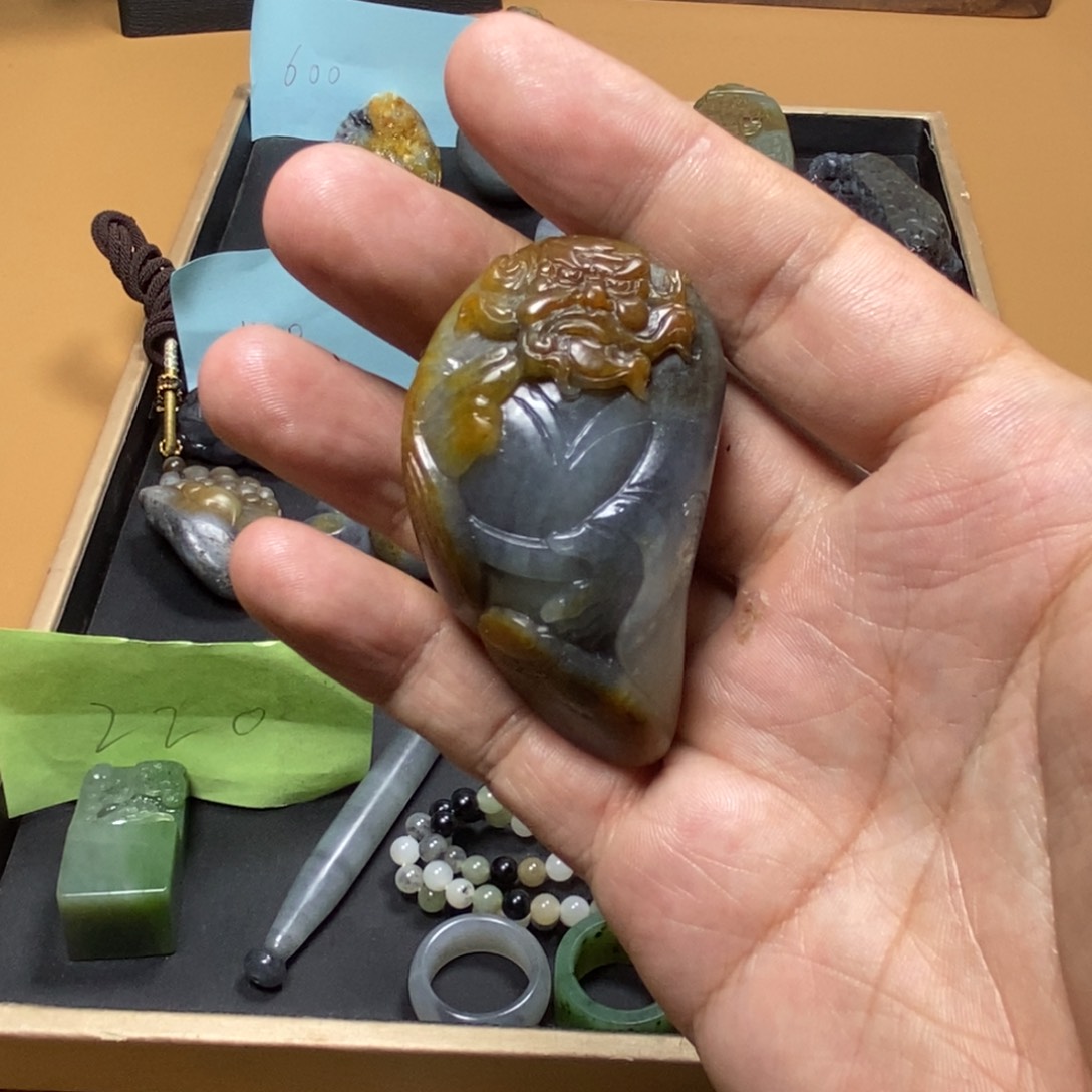 颈饰未镶嵌和田玉苗*友