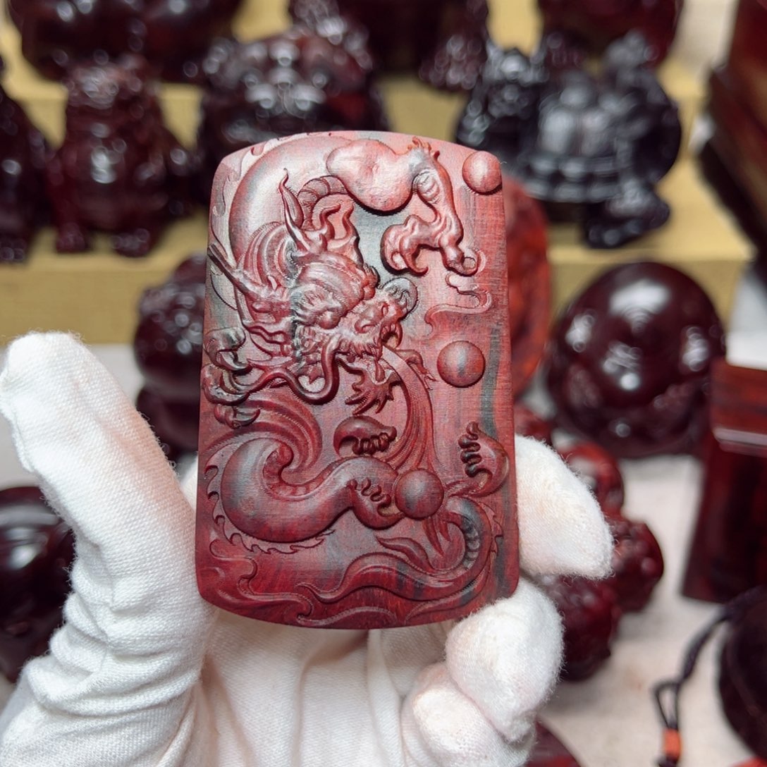 檀香紫檀（小叶紫檀）达*