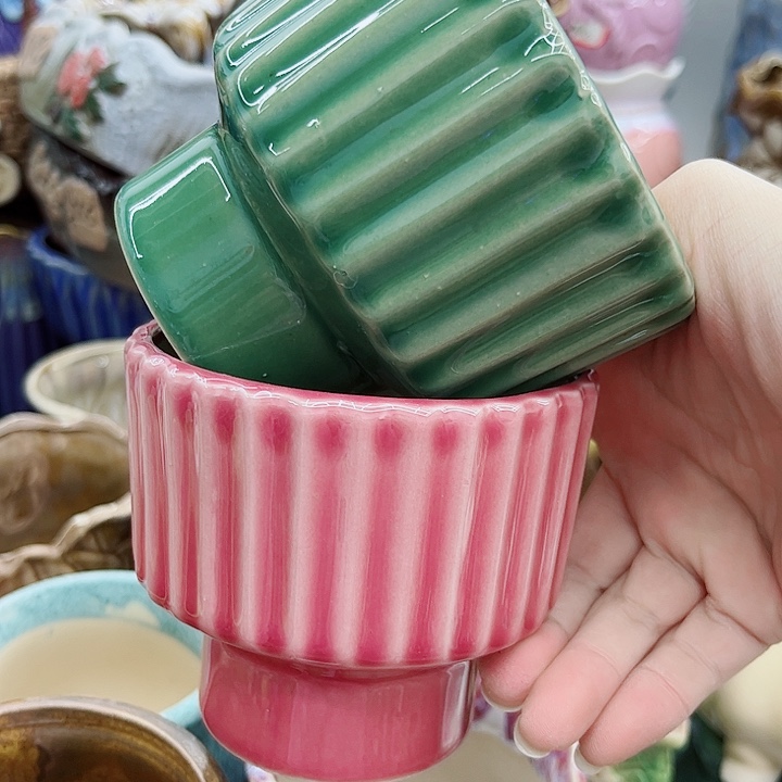 多肉绿植陶瓷花盆9.9包邮，有孔