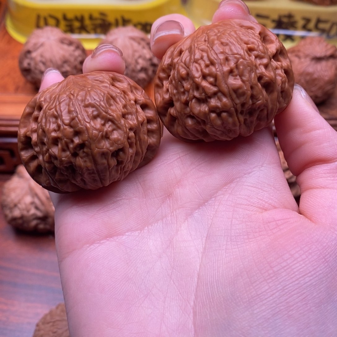 文玩核桃吊坠明***心铁锤