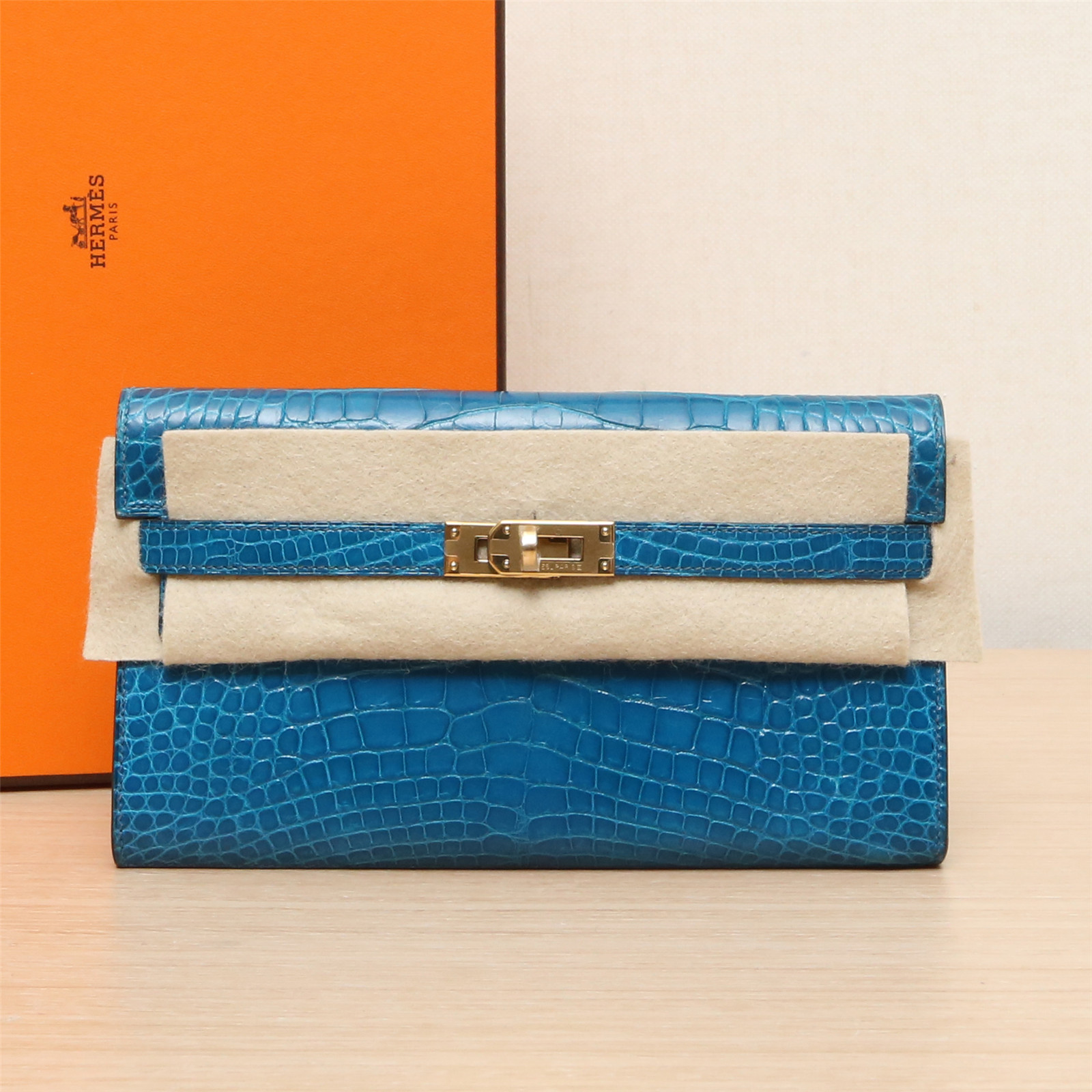 99新 Hermes/爱马仕 小花6欢 Kelly 钱包密尔蓝鳄鳄皮 框R包