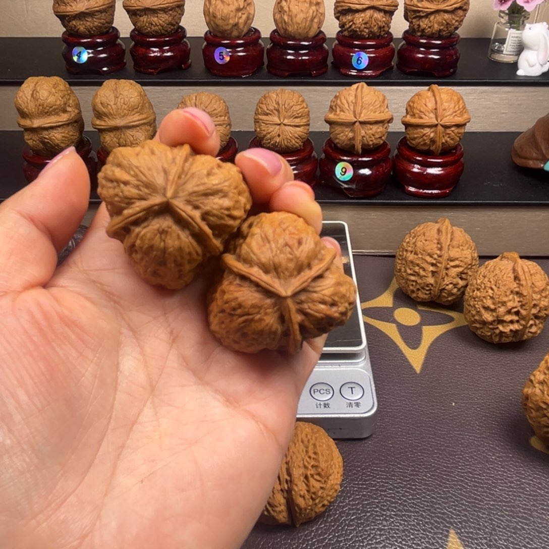 吊坠文玩核桃三棱W345