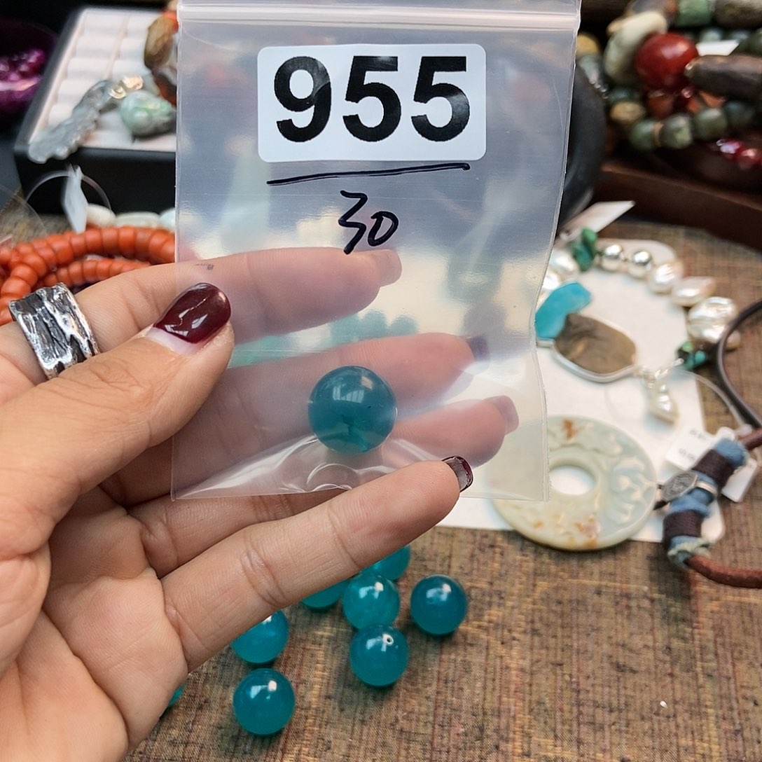 【闪购商品】翡翠挂件未镶嵌小****干配件