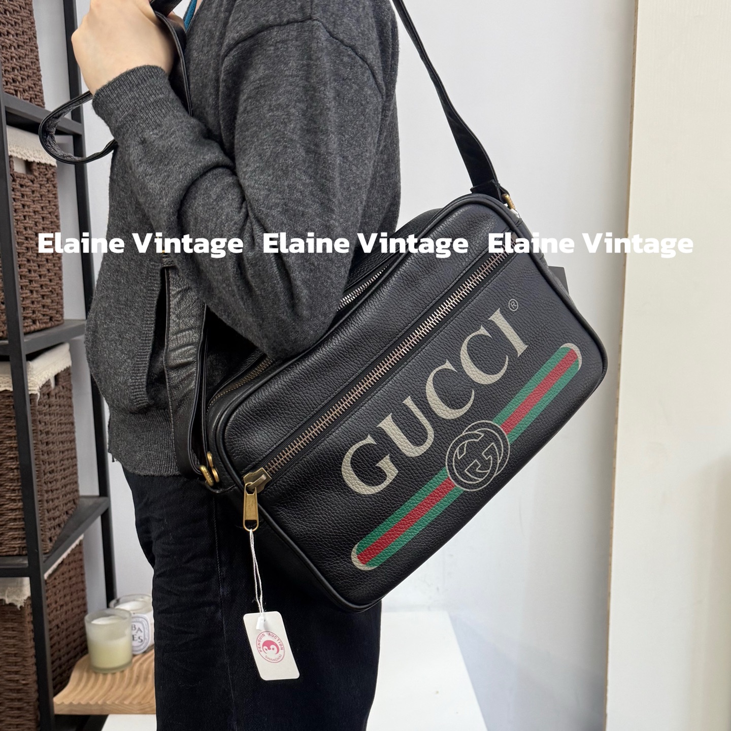 95新 GUCCI/古驰 复古logo全皮横款相机包（34cm）/Y1058