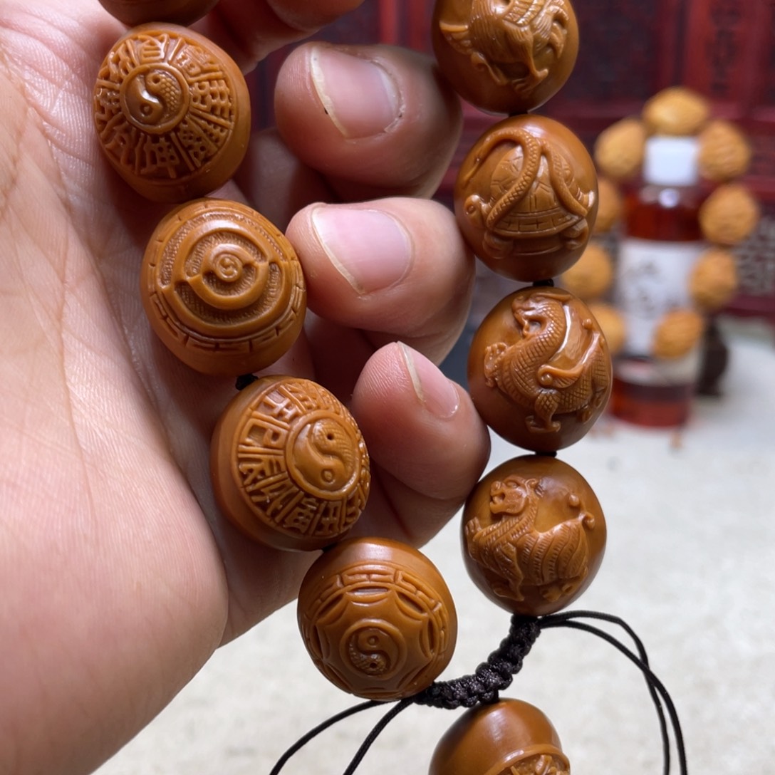 橄榄核吊坠橄榄核雕