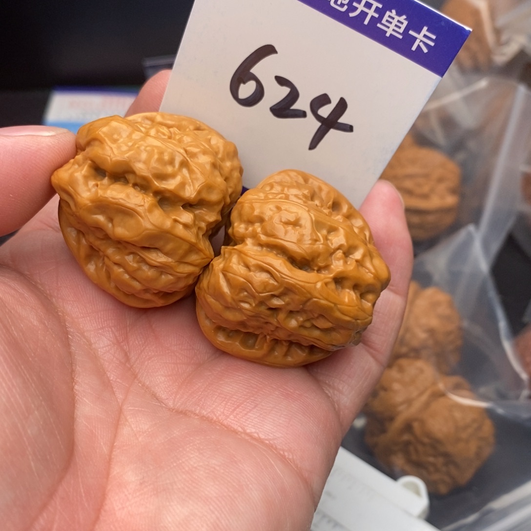 把件桃核蛤蟆38momo