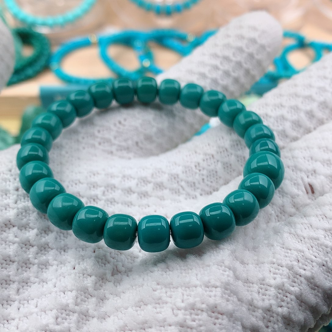 绿松石颈饰未镶嵌